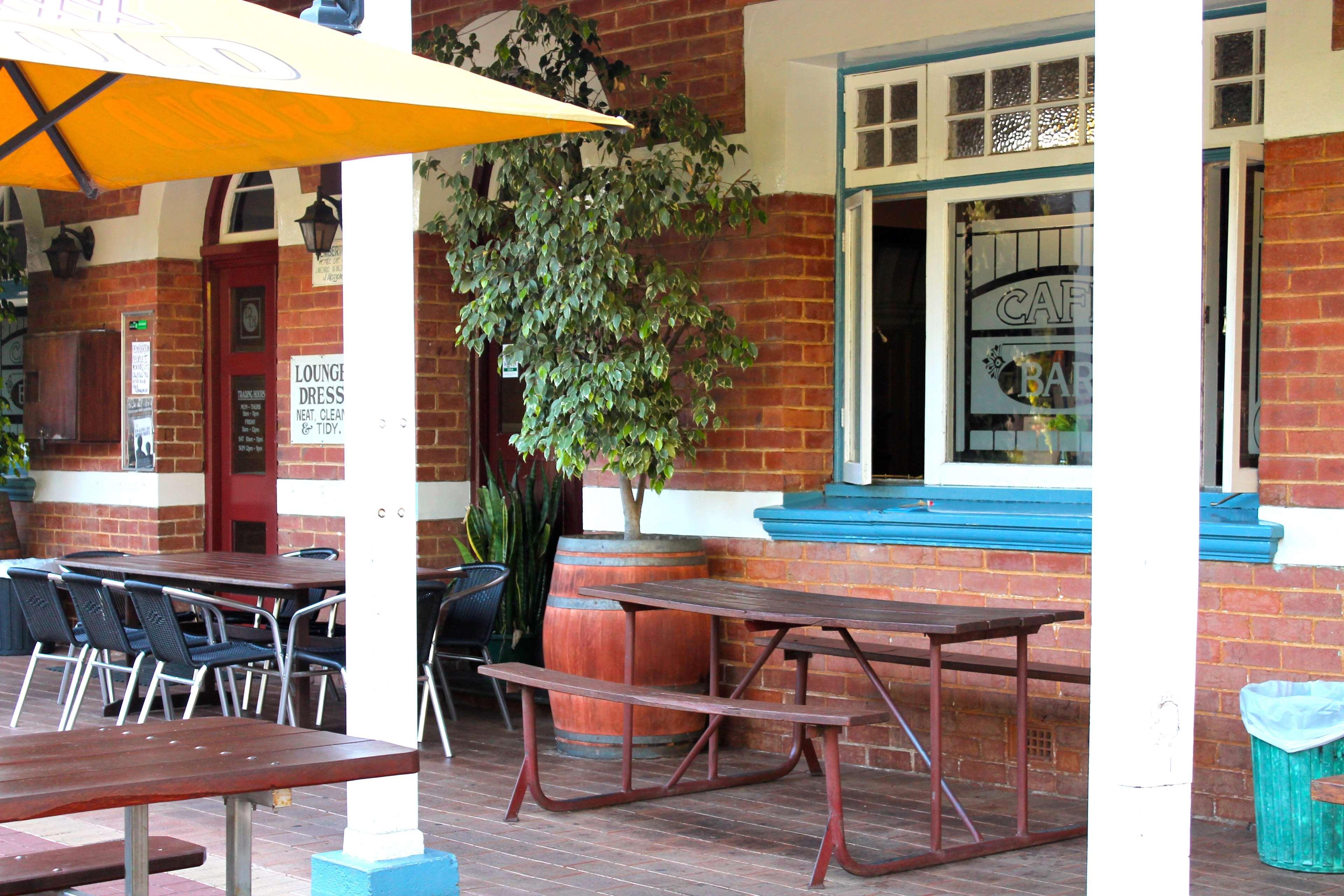 The Pemberton Hotel Exterior foto